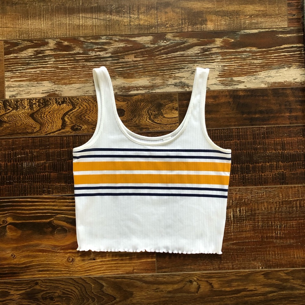 Pacsun Basic Cropped Tank Top - Picture 3 of 4